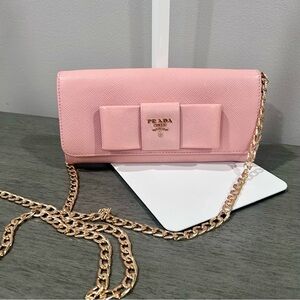 Prada Pink Saffiano Bow Waller and chain
